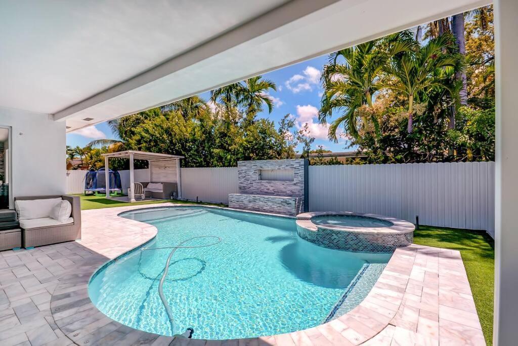 Miami Luxury House W Heated Pool & Jacuzzi Villa Luaran gambar